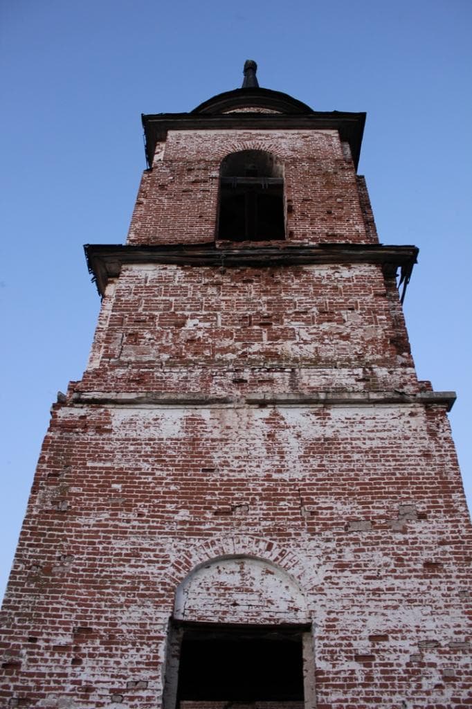 Заброшеная церковь (Никольское) — photo 3