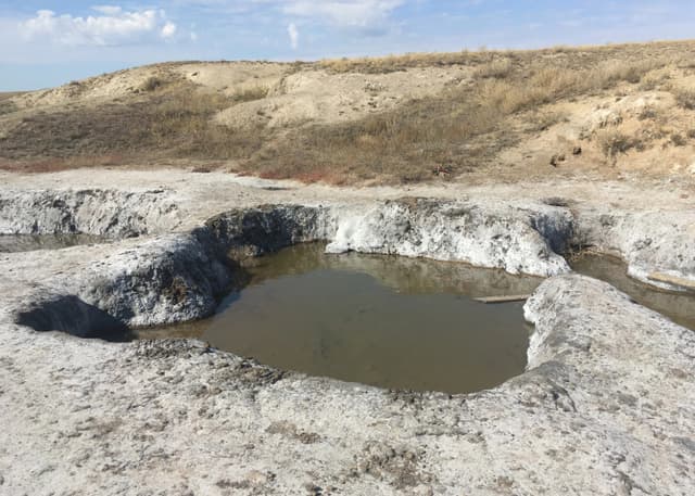 Солёное урочище Тузлукколь (Тузлуккольские грязи). Фотография 21