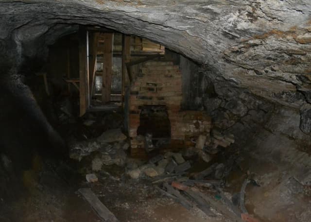 Келья трёх монахов. Фотография 1