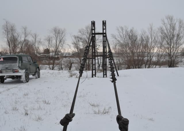 Подвесной мост на р. Донгуз.. Фотография 2