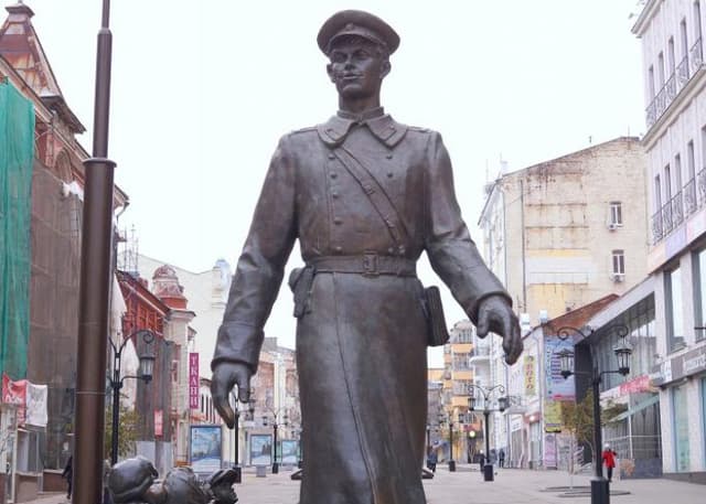 Памятник Дяде Стёпе. Фотография 3