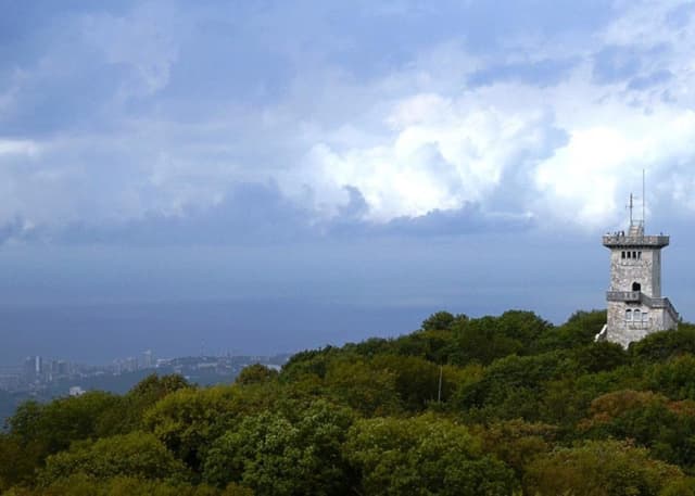 Смотровая башня на горе Ахун (Сочи). Фотография 4