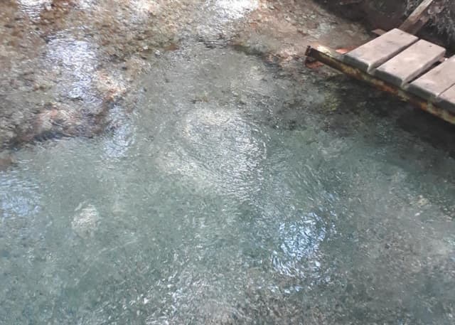 Родник "Голубой Глаз". Фотография 1