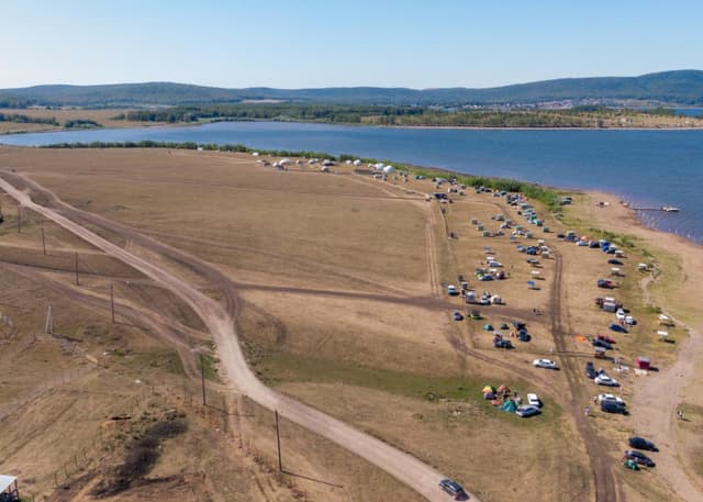 Кемпинги на правобережье Нугуша. Фотография 2