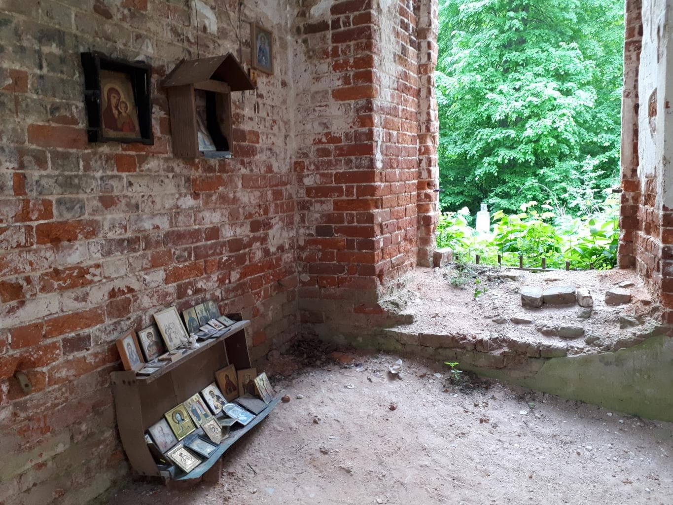 Church of the Nativity of the Blessed Virgin Mary (Kurilovo) — photo 8