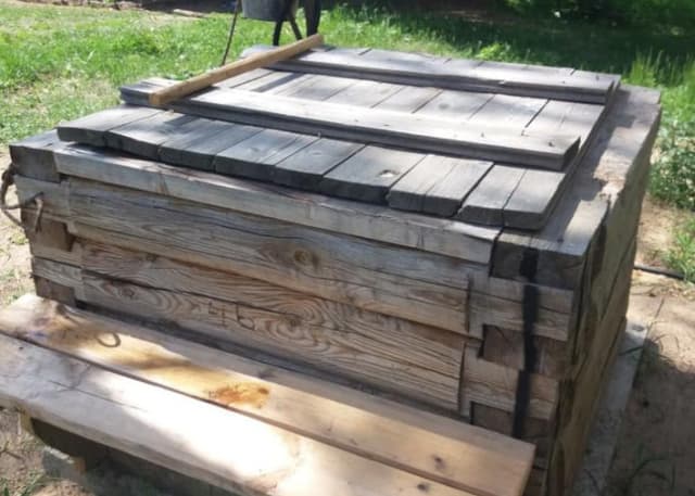 Колодец возле лесного храма. Фотография 2