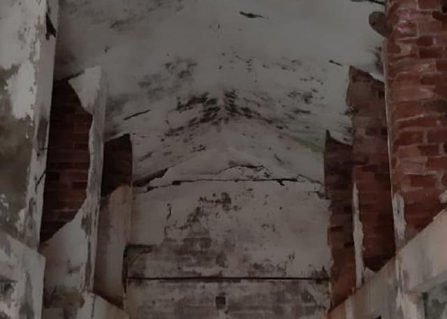 "Проклятый Старый Дом". Фотография 4