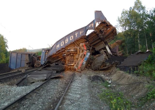 Крушение на перегоне Ерал — Симская. Фотография 21