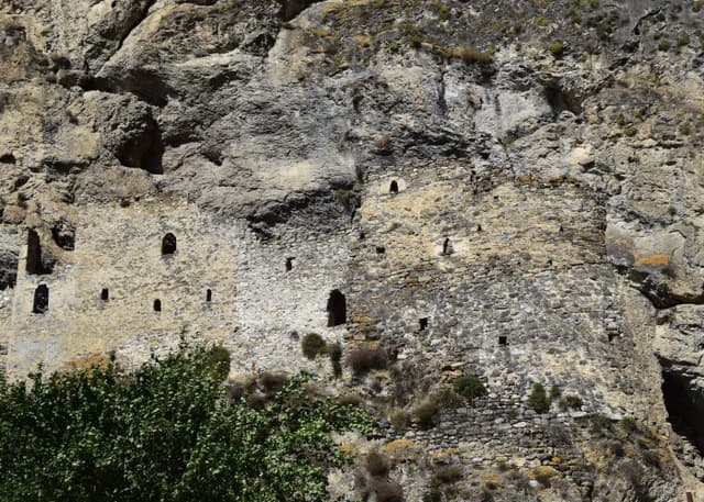 Дзивгисская крепость. Фотография 4