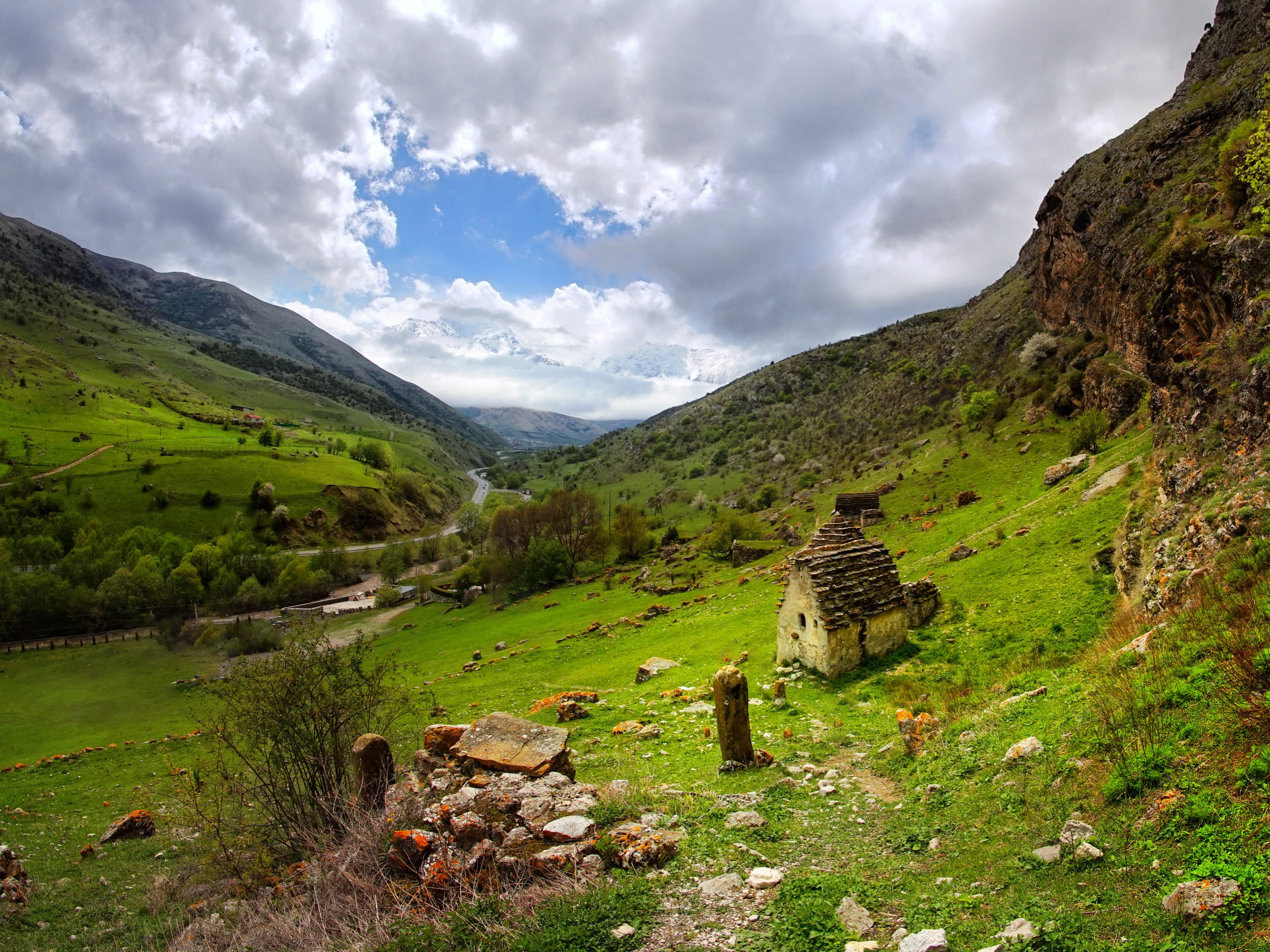 Дзивгисская крепость — фотография 2