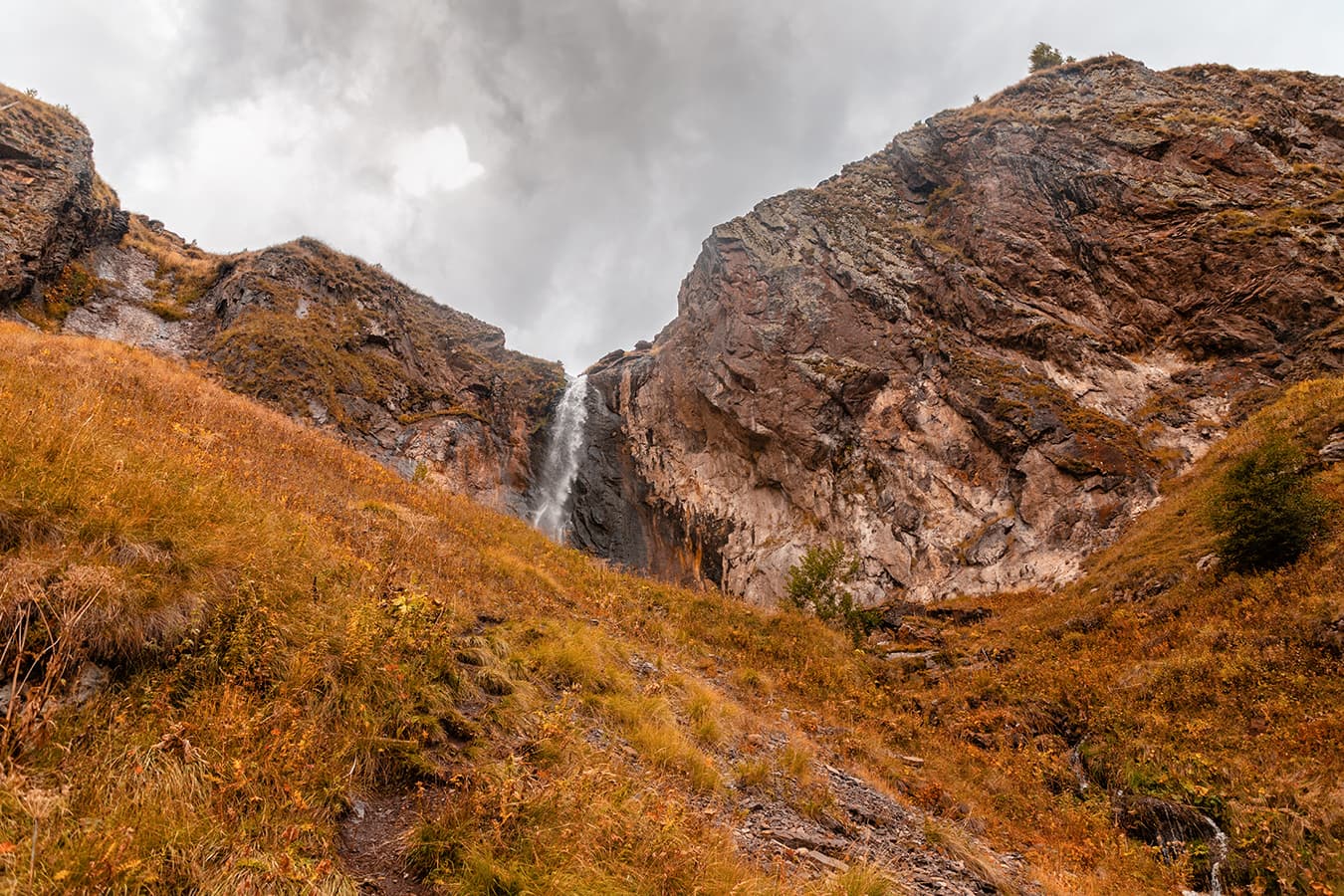 Emir Waterfall — photo 3