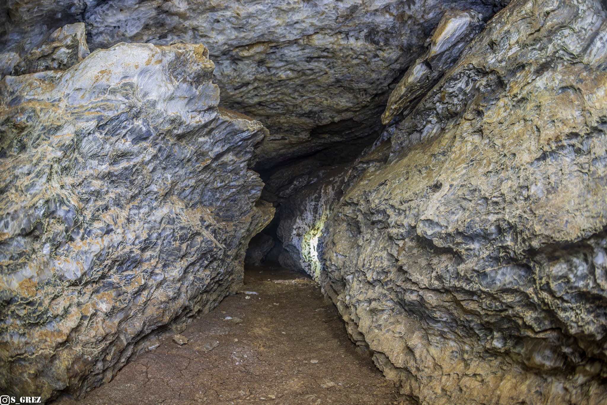 Yubileinaya Cave — photo 1