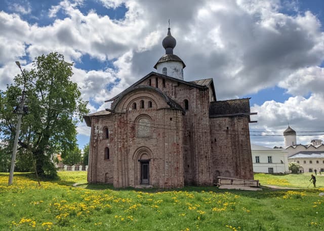 Церковь Параскевы Пятницы на Торгу. Фотография 1