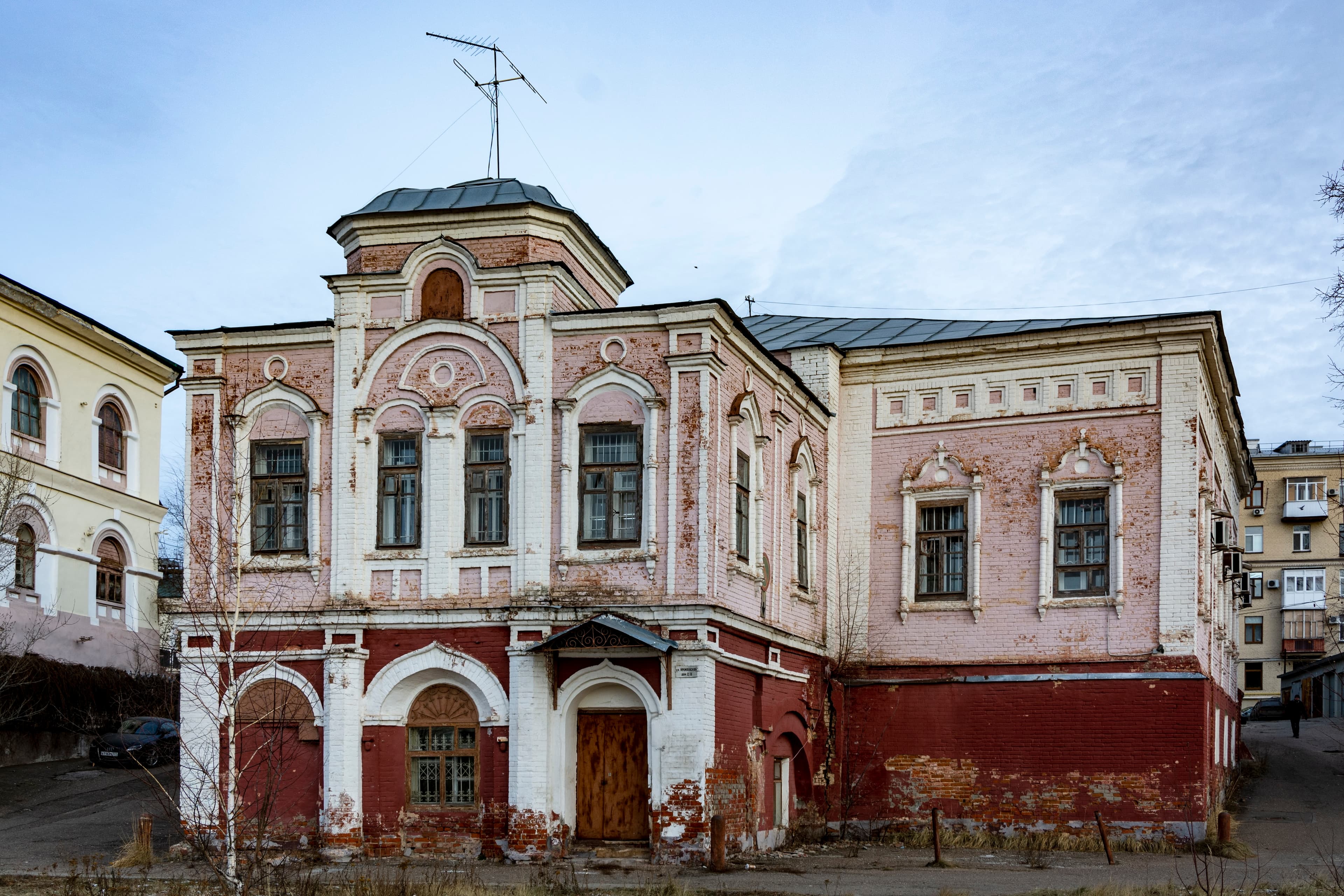 St. Nicholas Gostinodvorskaya Church — photo 2