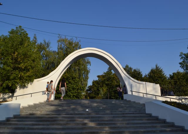 Арка влюбленных. Фотография 1