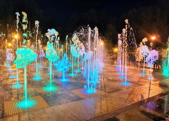 Поющий Фонтан Гамбит (Казань). Фотография 1