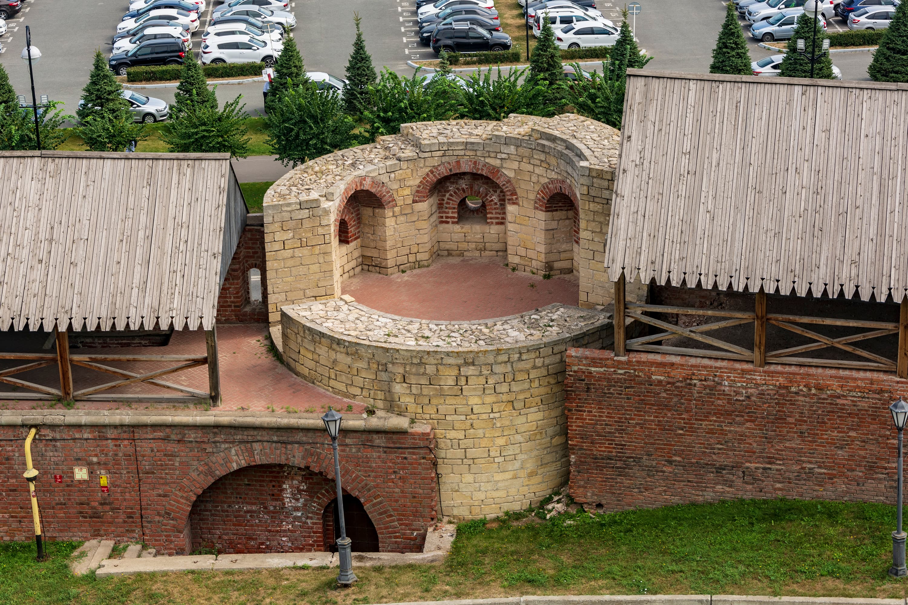 Northeast tower of the Kazan Kremlin — photo 1