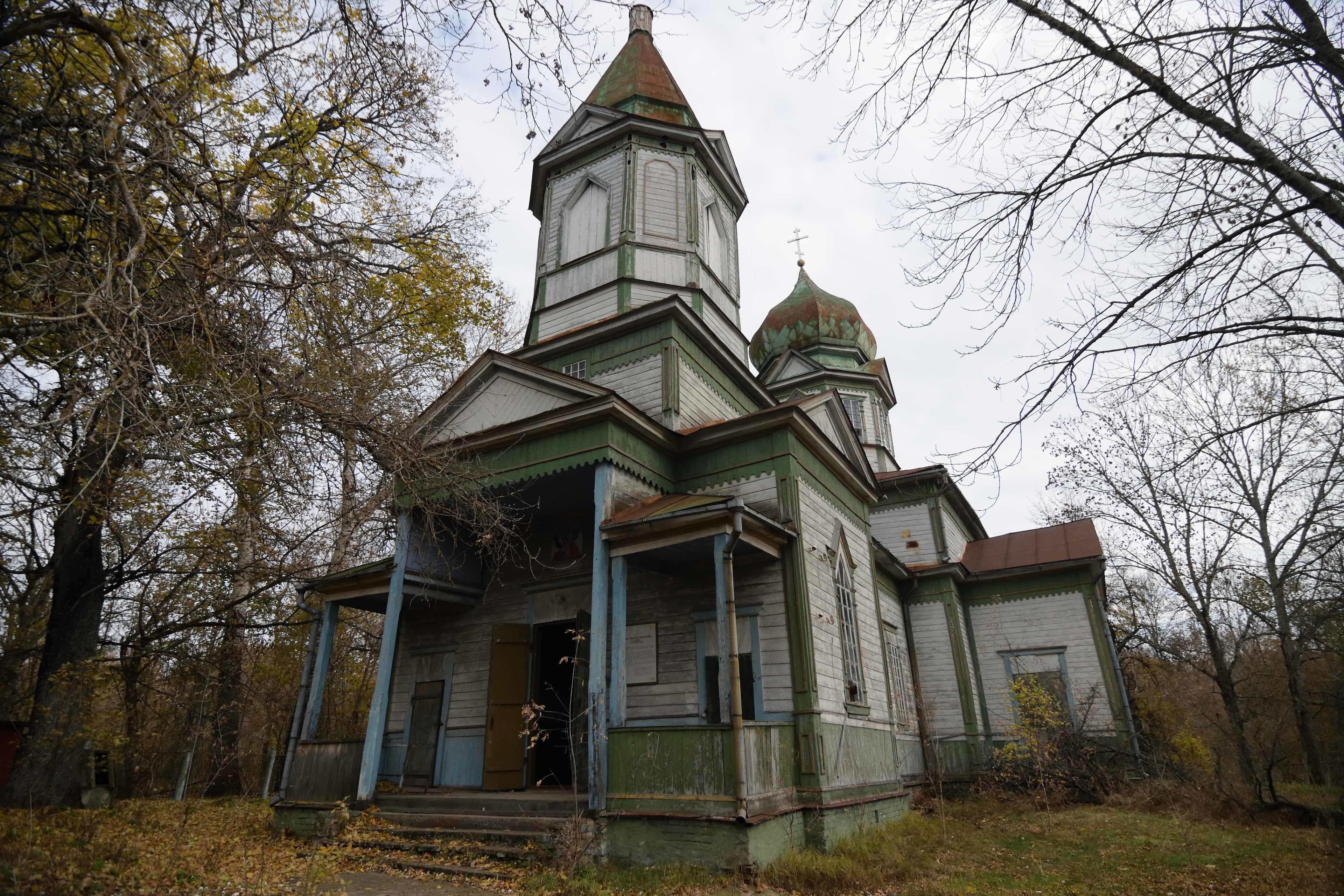 Temple of the Archangel Michael (Krasno) — photo 4