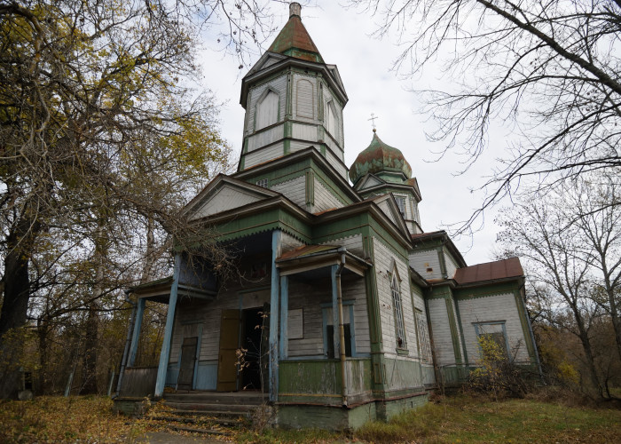 Храм Архистратига Божия Михаила (Красно). Фотография 4
