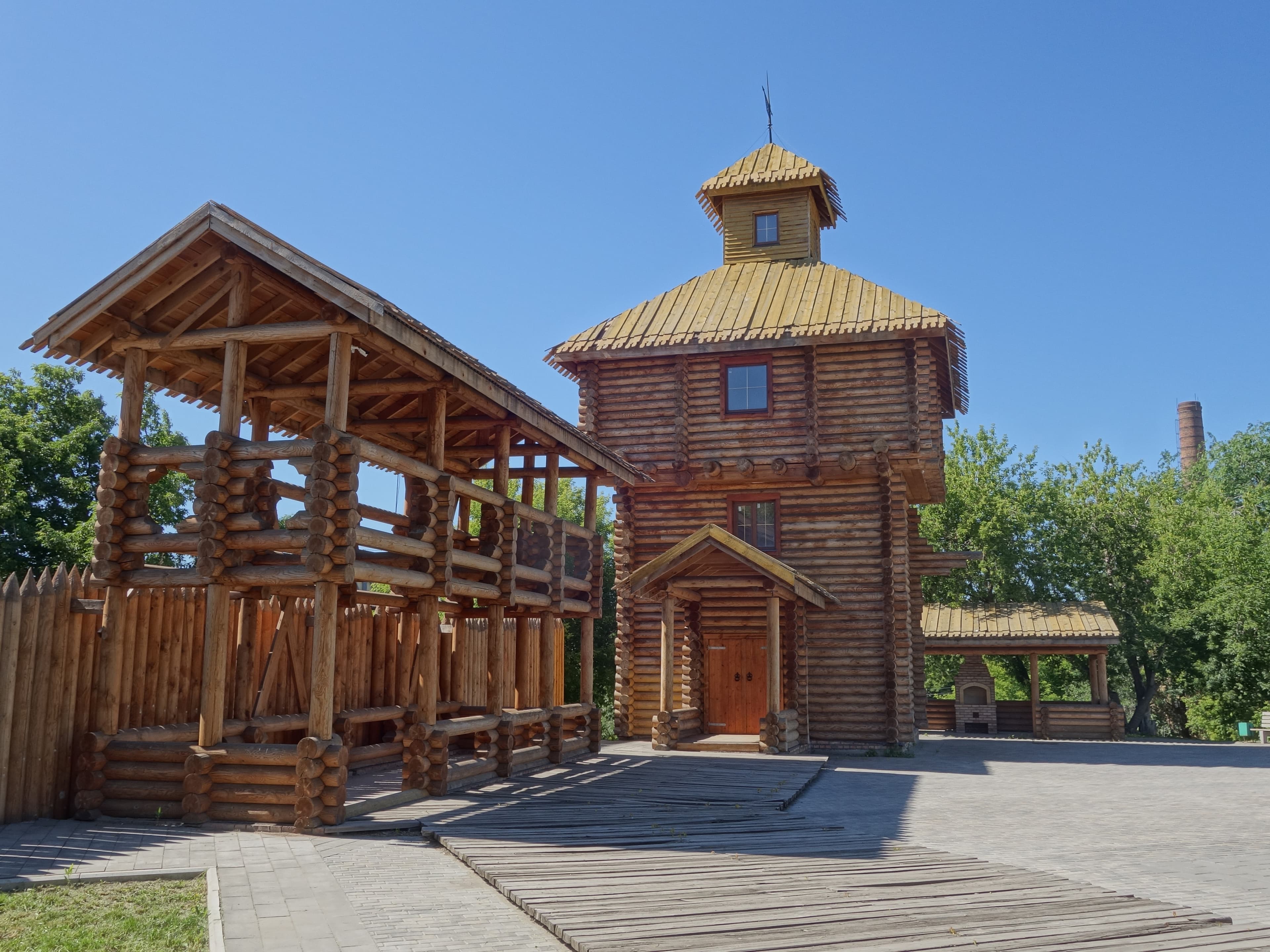 Tower of the Samara fortress — photo 2