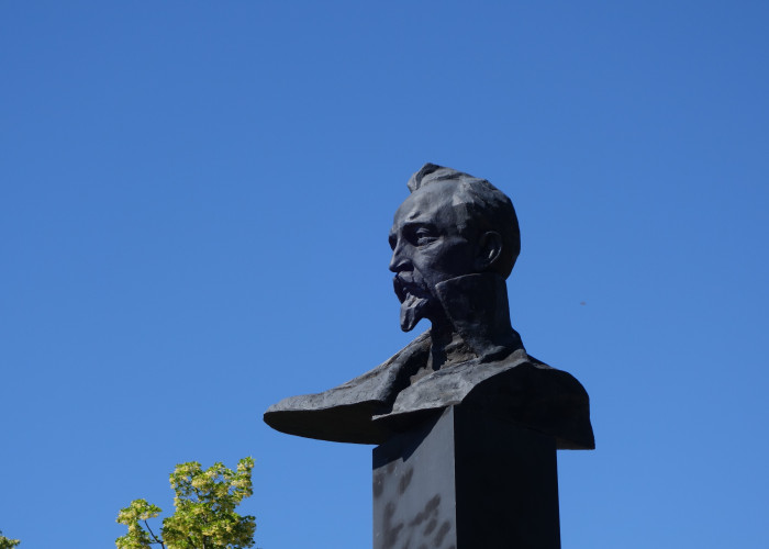 Памятник Феликсу Дзержинскому (Самара). Фотография 1