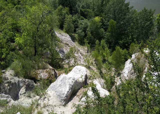 Скала Висячий камень. Фотография 1