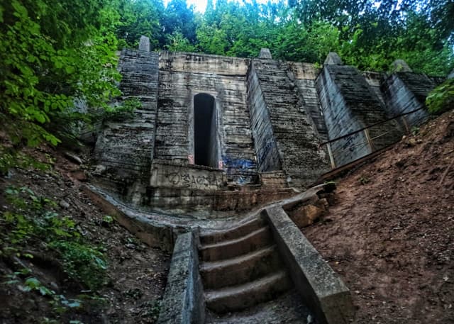 Старый тоннель под Ж/Д путями (Уфа). Фотография 3