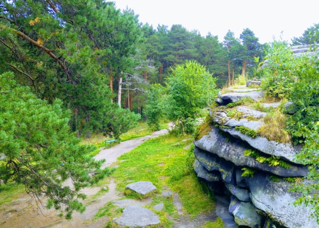 Шарташские каменные палатки. Фотография 1