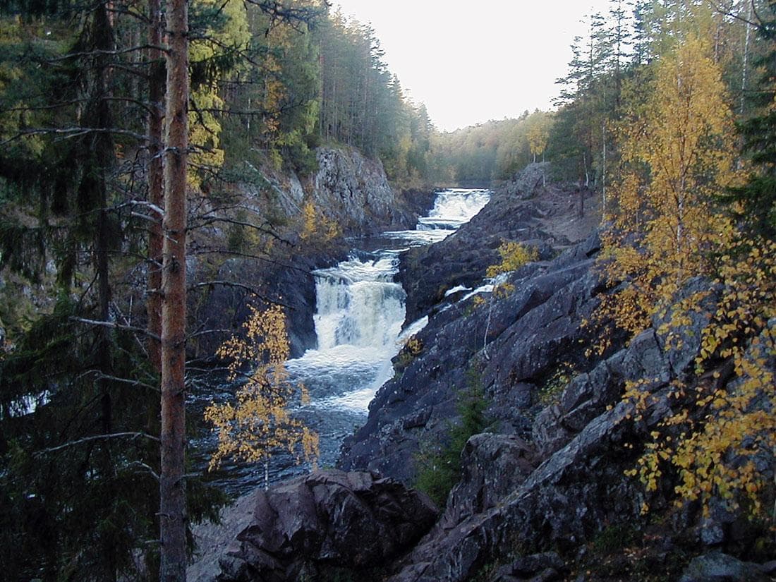 Kivach Waterfall — photo 6