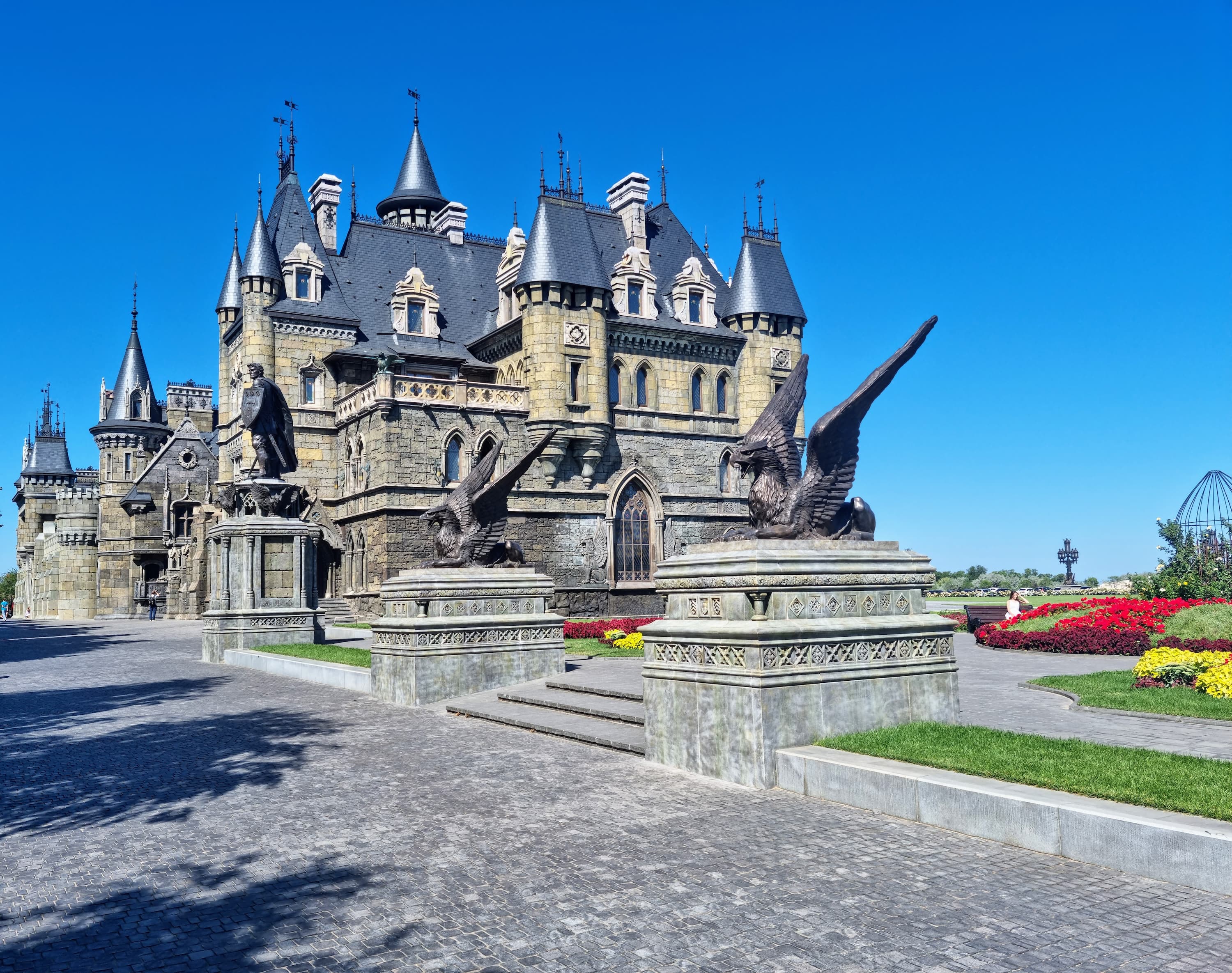 Garibaldi Castle — photo 1