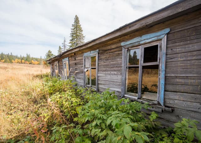 Заброшенная территория ВЧ 12764. Фотография 1