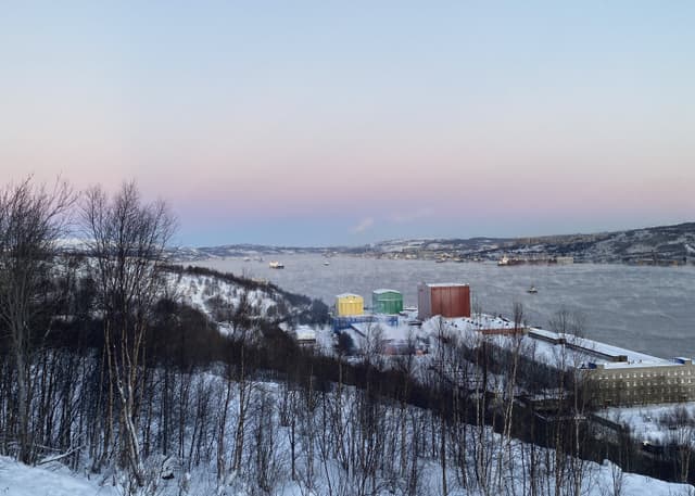 Памятник защитникам Мурманска. Фотография 1