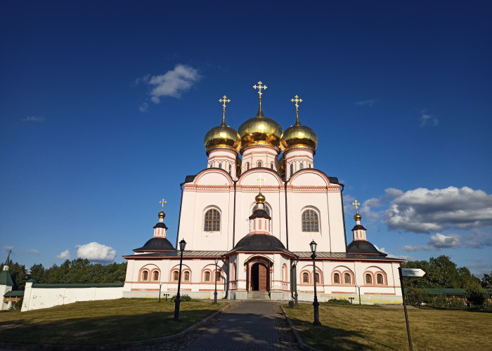 Валдайский Иверский монастырь. Фотография 4