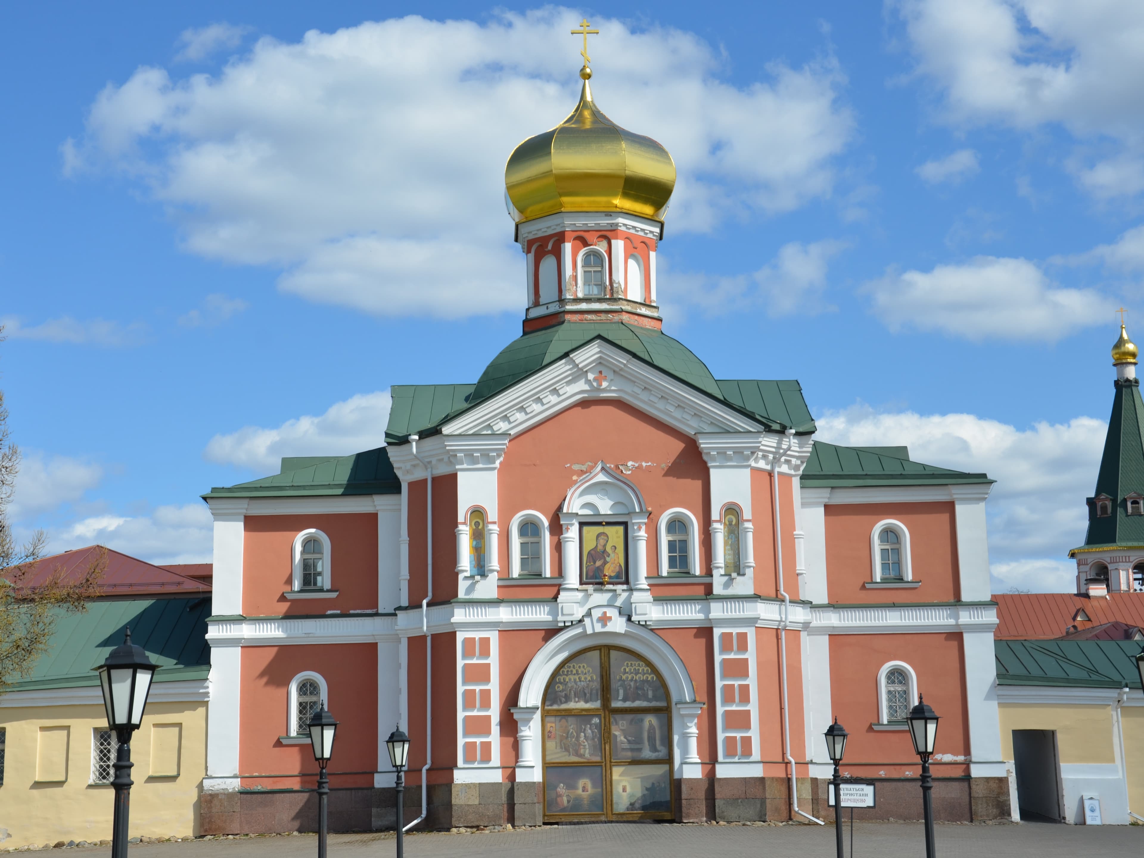 Валдайский Иверский монастырь — фотография 3