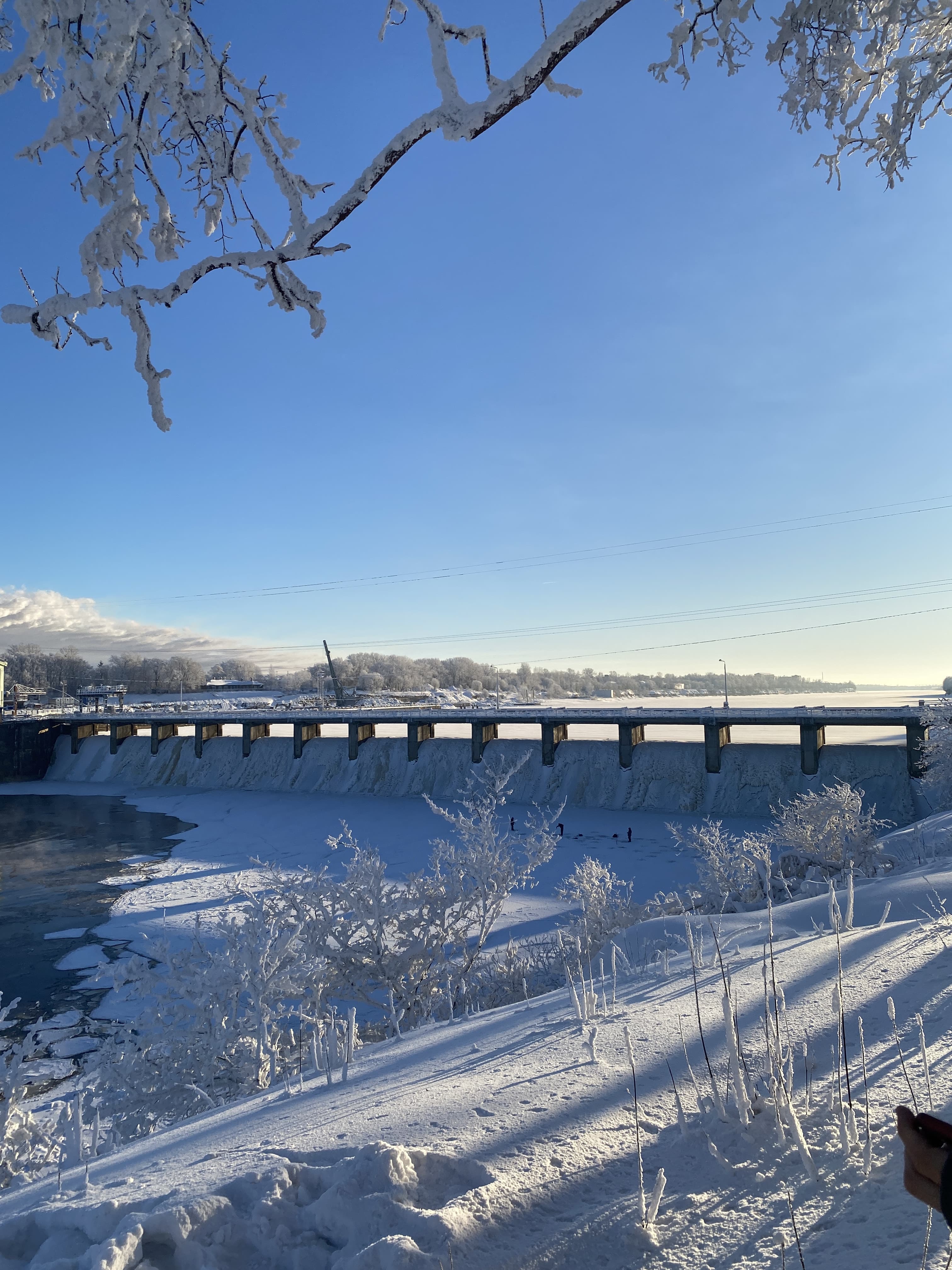 Volkhov Hydroelectric Station — photo 1