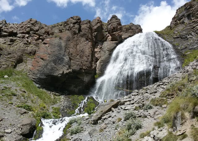 Водопад Девичьи Косы (Чыранбаши-суу). Фотография 4