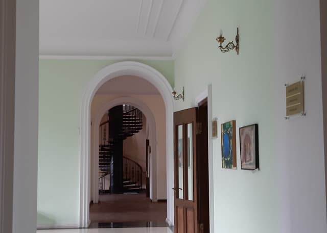 Дворец Манук-Бея (Хынчешты, Молдова). Фотография 14