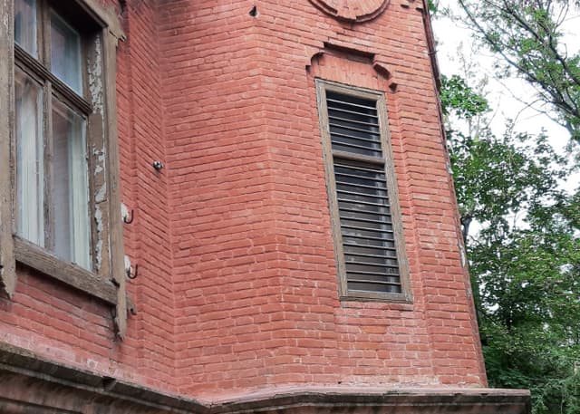 Дворец Манук-Бея (Хынчешты, Молдова). Фотография 6