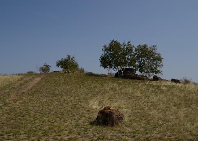 Урочище Святой камень (Алеутас). Фотография 2