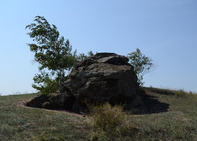 Урочище Святой камень (Алеутас). Фотография 3