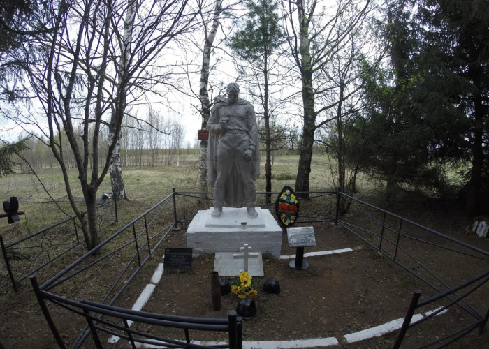 Братская могила (Урдом). Фотография 1