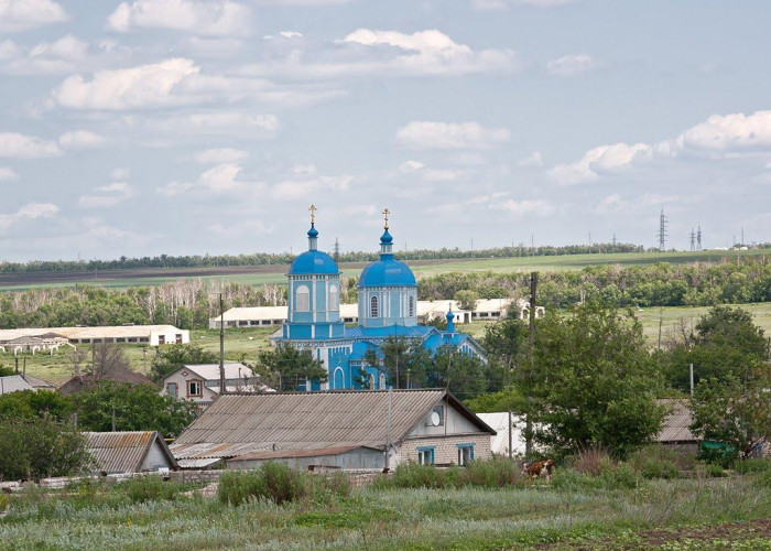 Покровский храм (Волчанка). Фото 1