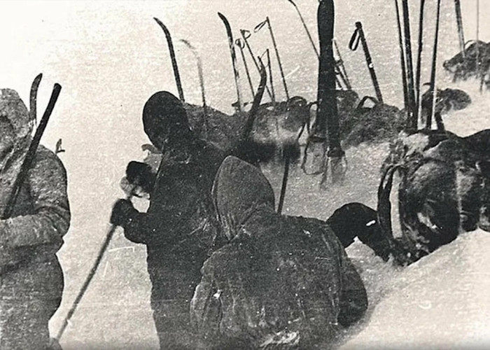 Место палатки группы Дятлова. Фотография 3