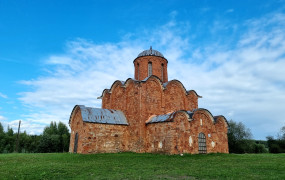 Церковь Спаса на Ковалёве